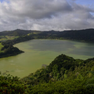 A Lenda da Lagoa das Furnas